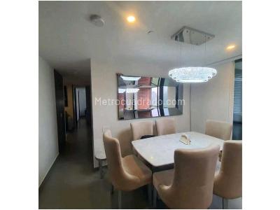 Apartamento de 3 alcobas en venta en La Loma De Las Brujas, Envigado, 124 m² · foto 3 de 17