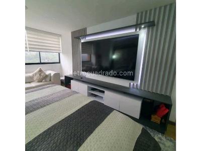Apartamento de 3 alcobas en venta en La Loma De Las Brujas, Envigado, 124 m² · foto 4 de 17