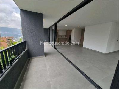 Apartamento de 3 alcobas en venta en El Poblado Castropol, Medellín, 192 m² · foto 3 de 20