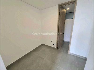 Apartamento de 3 alcobas en venta en El Poblado Castropol, Medellín, 192 m² · foto 6 de 20