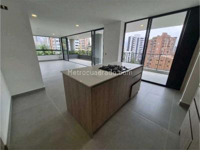 Apartamento de 3 alcobas en venta en El Poblado Castropol, Medellín, 192 m² · foto 9 de 20
