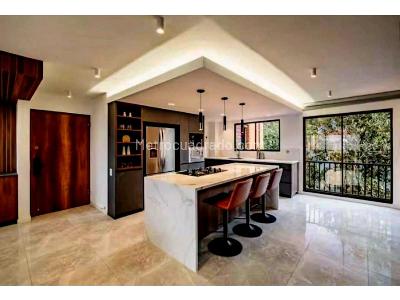 Apartamento de 3 alcobas en venta en El Poblado, Medellín, 189 m² · foto 14 de 15