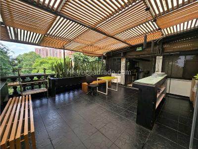 Casa de 4 alcobas en venta en El Poblado, Medellín, 919 m² · foto 20 de 20