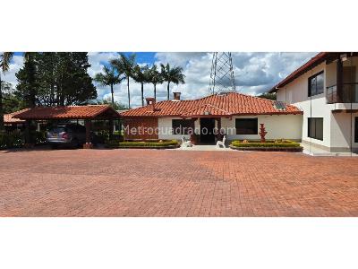 Casa de 4 alcobas en venta en Llano Grande, Rionegro · foto 3 de 20