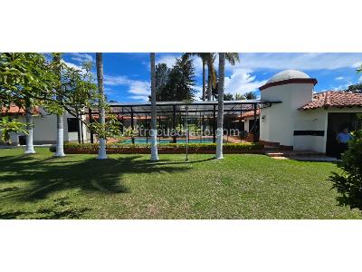 Casa de 4 alcobas en venta en Llano Grande, Rionegro · foto 8 de 20