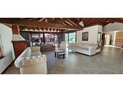 Casa de 4 alcobas en venta en Llano Grande, Rionegro · foto 14 de 20
