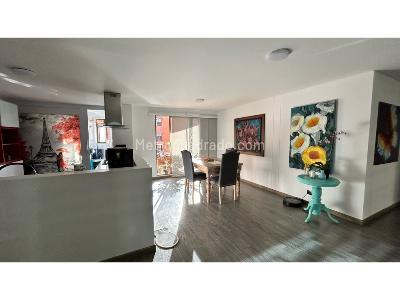 Apartamento de 3 alcobas en venta en El Poblado Castropol, Medellín, 143 m² · foto 2 de 20
