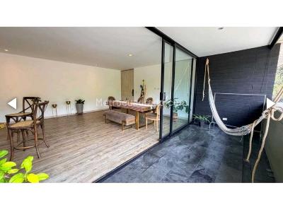 Apartamento de 3 alcobas en venta en Envigado, Medellín, 179 m² · foto 2 de 14
