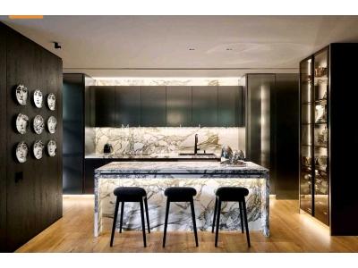 Apartamento de 3 alcobas en venta en El Poblado Provenza, Medellín, 285 m² · foto 2 de 20