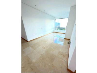 Apartamento de 3 alcobas en venta en Poblado Los Balsos, Medellín, 245 m² · foto 3 de 17
