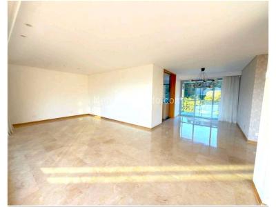 Apartamento de 3 alcobas en venta en Poblado Los Balsos, Medellín, 245 m² · foto 5 de 17