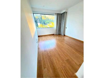 Apartamento de 3 alcobas en venta en Poblado Los Balsos, Medellín, 245 m² · foto 11 de 17