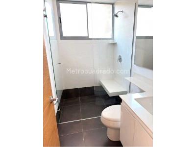 Apartamento de 3 alcobas en venta en Poblado Los Balsos, Medellín, 245 m² · foto 12 de 17