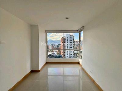 Apartamento de 3 alcobas en venta en El Poblado, Medellín, 153 m² · foto 7 de 18