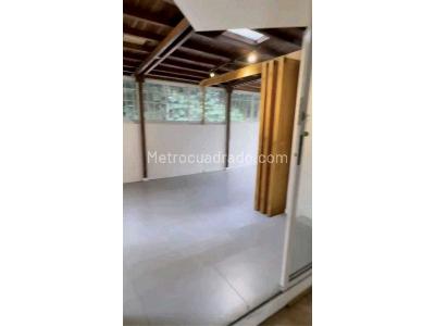 Apartamento de 3 alcobas en venta en Poblado Los Balsos, Medellín, 130 m² · foto 3 de 13