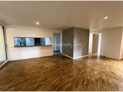Apartamento de 3 alcobas en venta en Poblado Los Balsos, Medellín, 130 m² · foto 5 de 13