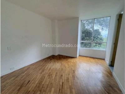 Apartamento de 3 alcobas en venta en Poblado Los Balsos, Medellín, 130 m² · foto 8 de 13