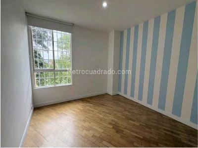 Apartamento de 3 alcobas en venta en Poblado Los Balsos, Medellín, 130 m² · foto 11 de 13