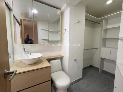Apartamento de 3 alcobas en venta en Poblado Los Balsos, Medellín, 130 m² · foto 13 de 13