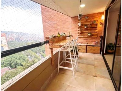 Apartamento de 3 alcobas en venta en El Poblado El Tesoro, Medellín, 134 m² · foto 17 de 18