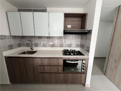 Apartamento en venta en El Poblado, Medellín · foto 2 de 20