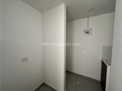 Apartamento en venta en El Poblado, Medellín · foto 7 de 20