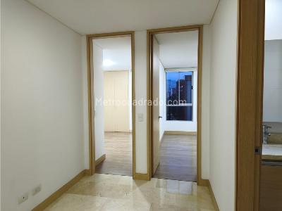 Apartamento de 3 alcobas en venta en Laureles Santa Teresita, Medellín, 105 m² · foto 11 de 20