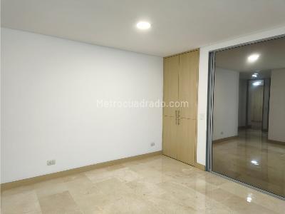 Apartamento de 3 alcobas en venta en Laureles Santa Teresita, Medellín, 105 m² · foto 15 de 20