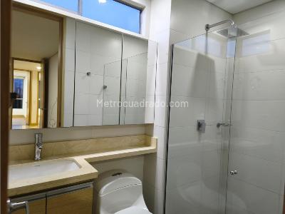 Apartamento de 3 alcobas en venta en Laureles Santa Teresita, Medellín, 105 m² · foto 16 de 20