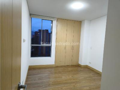 Apartamento de 3 alcobas en venta en Laureles Santa Teresita, Medellín, 105 m² · foto 19 de 20