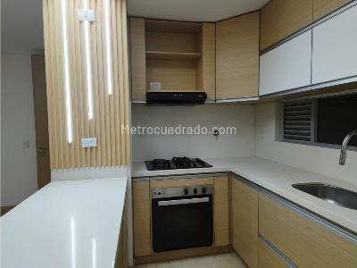 Apartamento de 3 alcobas en venta en Laureles Santa Teresita, Medellín, 105 m² · foto 8 de 20