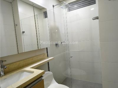 Apartamento de 3 alcobas en venta en Laureles Santa Teresita, Medellín, 105 m² · foto 9 de 20