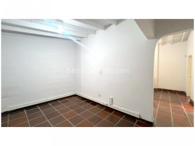 Casa de 5 alcobas en venta en El Poblado, Medellín, 680 m² · foto 9 de 20