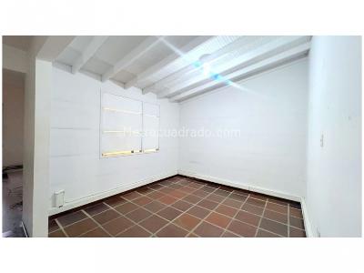 Casa de 5 alcobas en venta en El Poblado, Medellín, 680 m² · foto 10 de 20