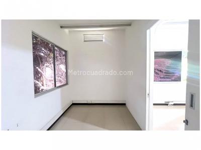 Casa de 5 alcobas en venta en El Poblado, Medellín, 680 m² · foto 17 de 20