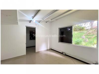 Casa de 5 alcobas en venta en El Poblado, Medellín, 680 m² · foto 18 de 20