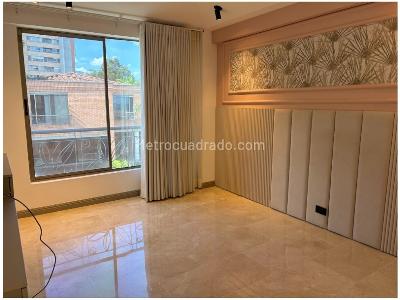 Casa de 3 alcobas en venta en Poblado La Calera, Medellín, 416 m² · foto 11 de 15