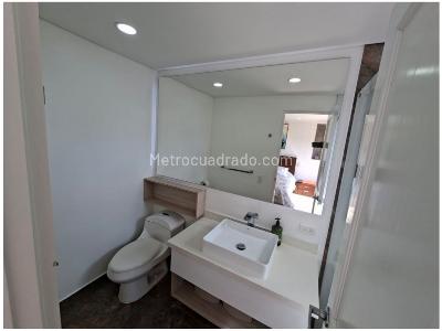 Apartamento en venta en El Poblado El Tesoro, Medellín · foto 11 de 18
