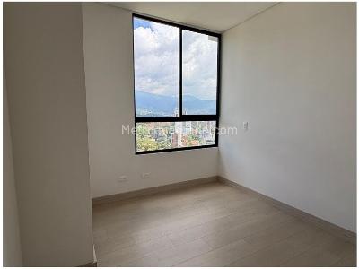 Apartamento de 2 alcobas en venta en El Poblado, Medellín, 61 m² · foto 6 de 12