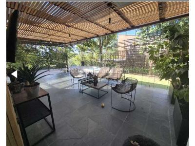 Casa de 3 alcobas en venta en El Poblado, Medellín, 620 m² · foto 11 de 20