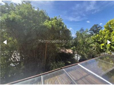 Casa de 3 alcobas en venta en El Poblado, Medellín, 620 m² · foto 3 de 20