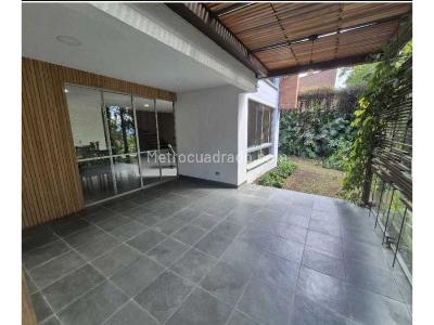 Casa de 3 alcobas en venta en El Poblado, Medellín, 620 m² · foto 5 de 20