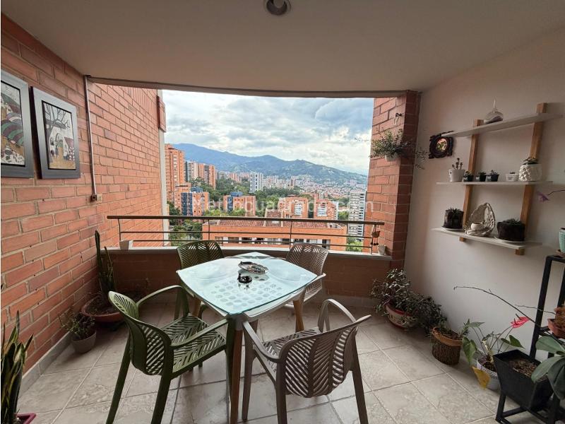 Piso – Medellín - Más