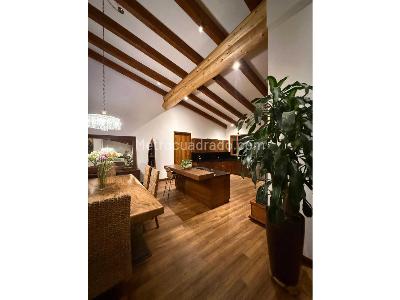 Casa de 5 alcobas en venta en El Poblado, Medellín, 480 m² · foto 4 de 12