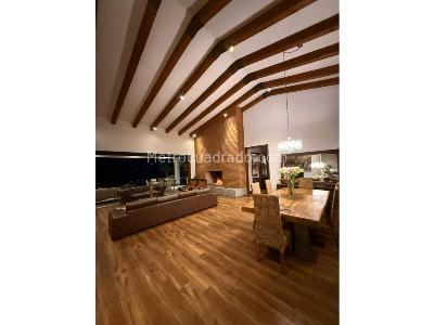 Casa de 5 alcobas en venta en El Poblado, Medellín, 480 m² · foto 5 de 12