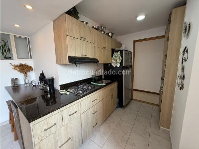 Apartamento de 3 alcobas en venta en Poblado Vizcaya, Medellín, 86 m² · foto 8 de 20