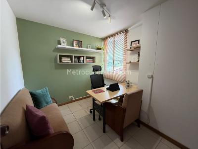 Apartamento de 3 alcobas en venta en Poblado Vizcaya, Medellín, 86 m² · foto 18 de 20