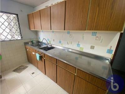 Apartamento de 3 alcobas en venta en Versalles, Cali, 152 m² · foto 4 de 9