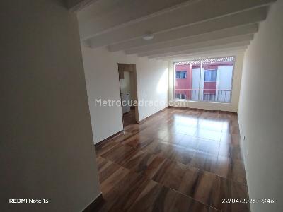 Apartamento en venta en Prados Del Norte, Cali · foto 3 de 10