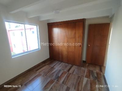 Apartamento en venta en Prados Del Norte, Cali · foto 6 de 10